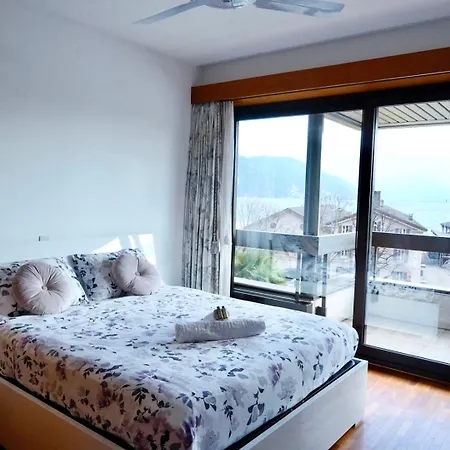 Lagoon 313 לוגאנו