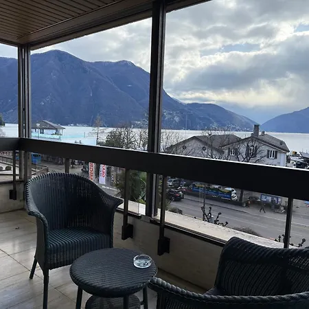 Lagoon 313 * 盧加諾