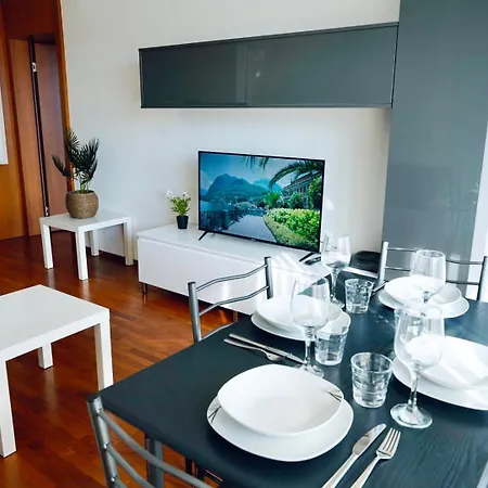 Lagoon 313 盧加諾